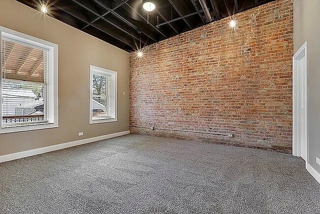 Photo - 1026 S State St Unidad 2N