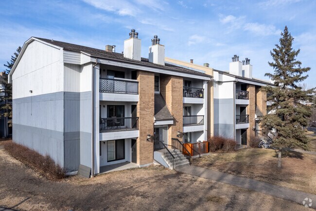 Photo - Hermitage Village Apartments