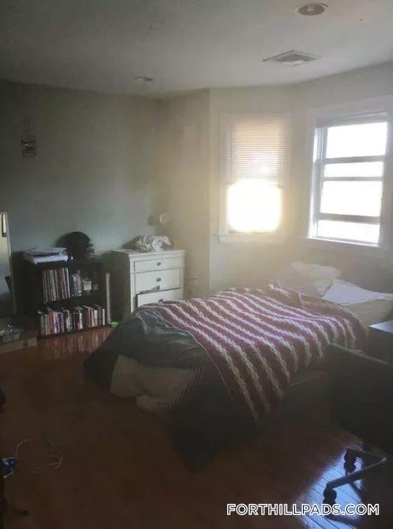 Building Photo - 21 Dorr St