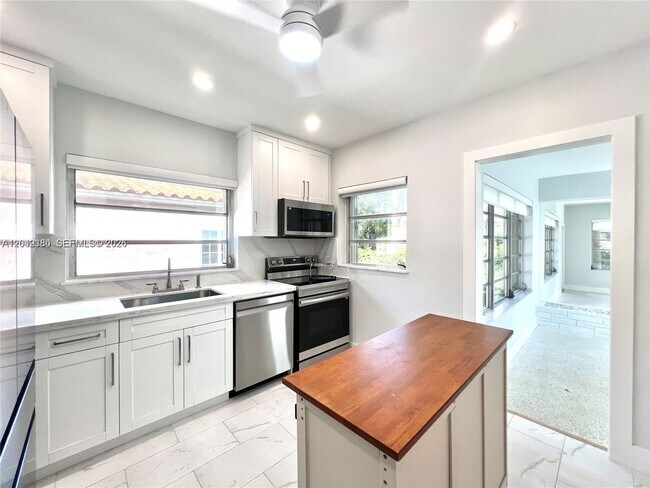 Photo - 2245 SW 25th Ter