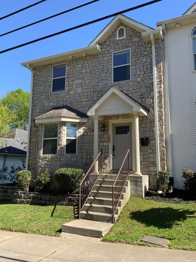 Photo - 509 Garfield St