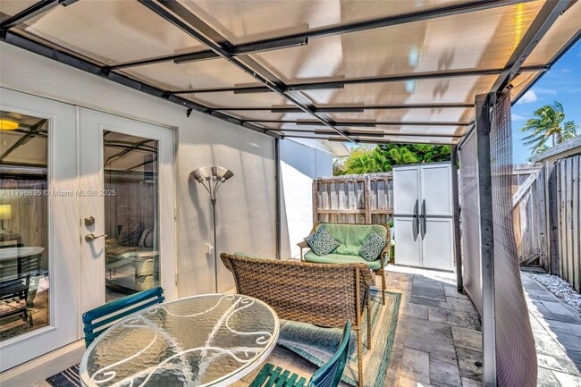 Photo - 2751 NE 9th Terrace House