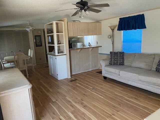 Photo - 8933 Lawrence Rd