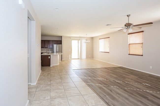 Photo - 6405 S 47th Dr