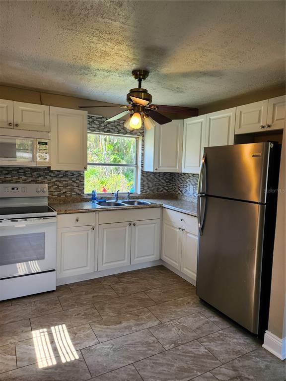 Photo - 1727 Taylor Rd