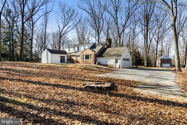 Photo - 310 Pine Tree Rd