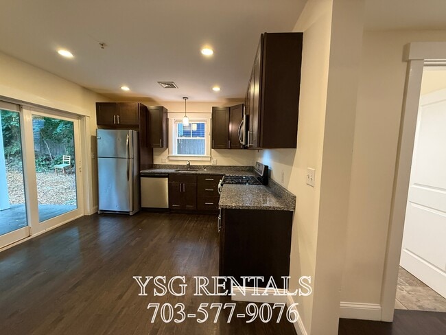 Photo - 24 Sunset St Unit 1