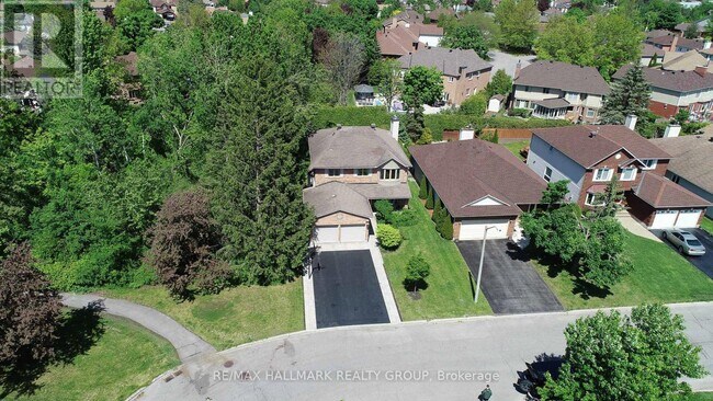 Photo - 25 Claudet Crescent