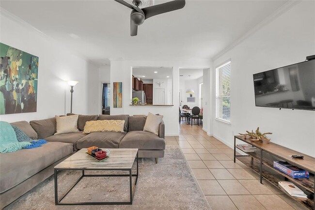 Photo - 520 S Meadowlark St Unit B