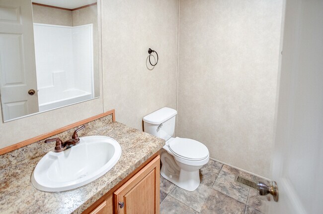 Photo - 23 Coachlight Trailer Park