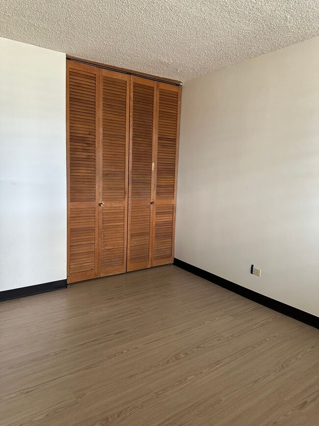 Photo - Well-Maintained 1BR/1BA w/1 Parking – Ala Wai Plaza, Near UH & Waikiki Unit 2205