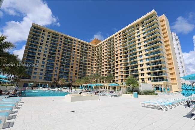 Building Photo - 2501 S Ocean Dr Unit 1617