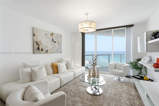 Photo - 16699 Collins Ave Unidad 1804