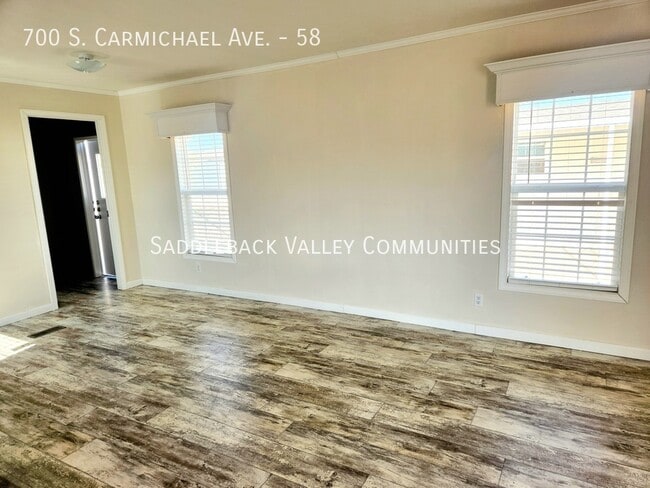 Photo - 700 S Carmichael Ave