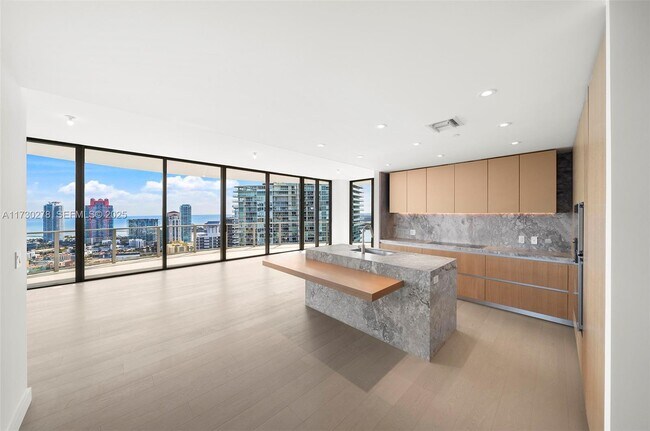 Photo - 500 Alton Rd Unidad 3101