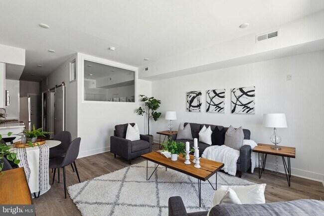 Photo - 1439 Federal St Unit 207