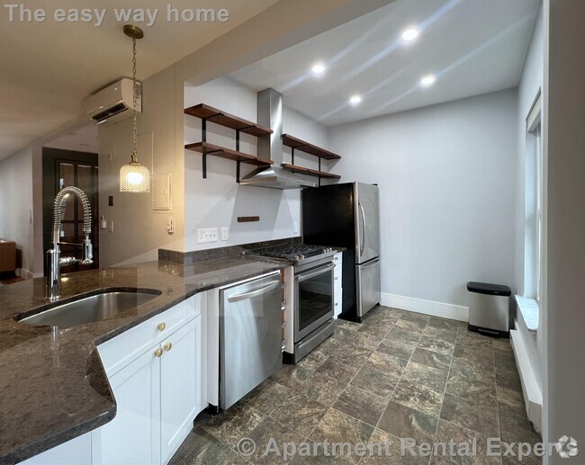 Building Photo - 482 Columbus Ave Unit #PH2 Rental