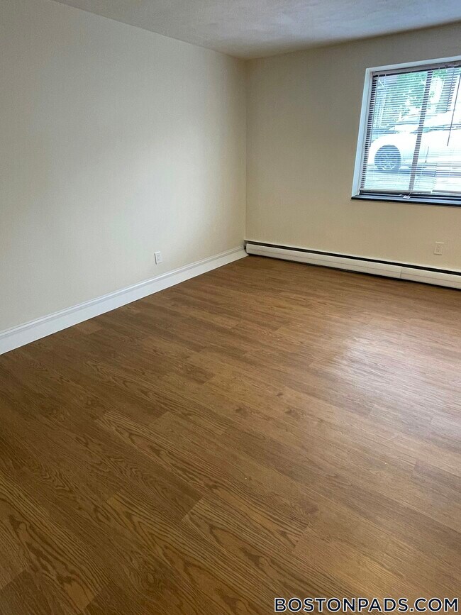 Photo - 222 Babcock St Unit 1F