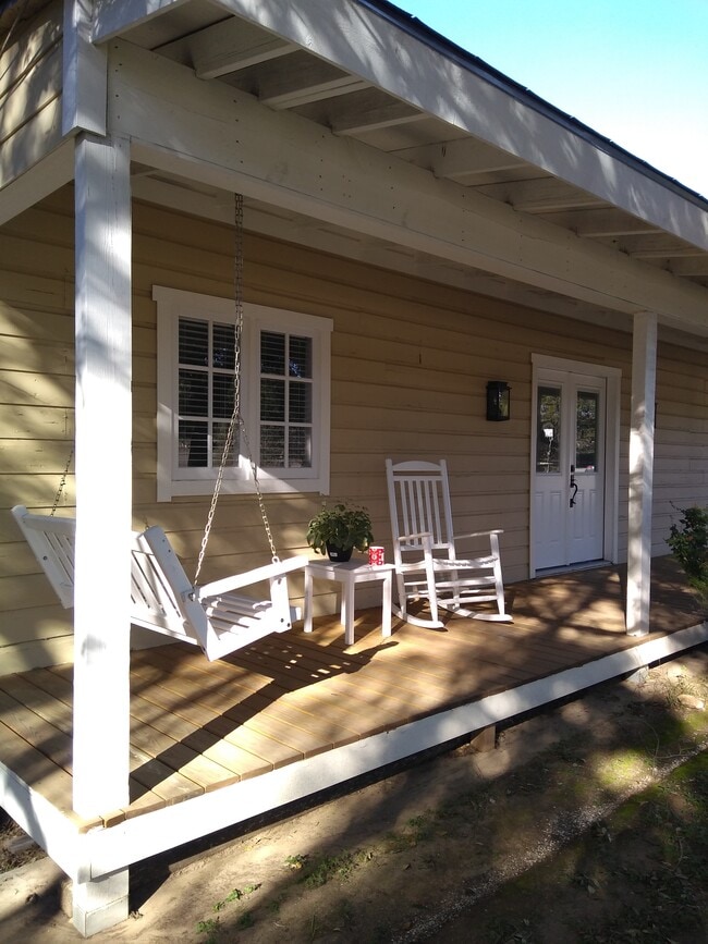 Private porch and entry - 1654 Skyline Dr Unit #1    2Bd 2 Ba