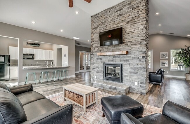 Photo - 5435 Shelly Lynn Dr