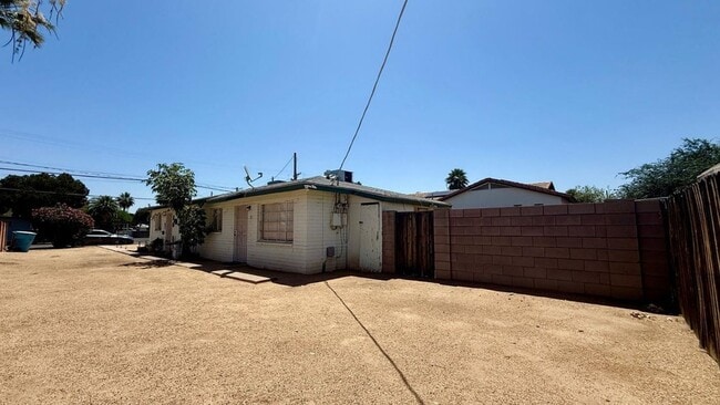 Photo - 7532 N 21st Ave Unit 2