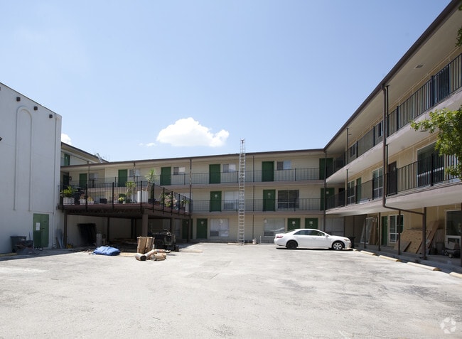 Photo - Sterling Crest