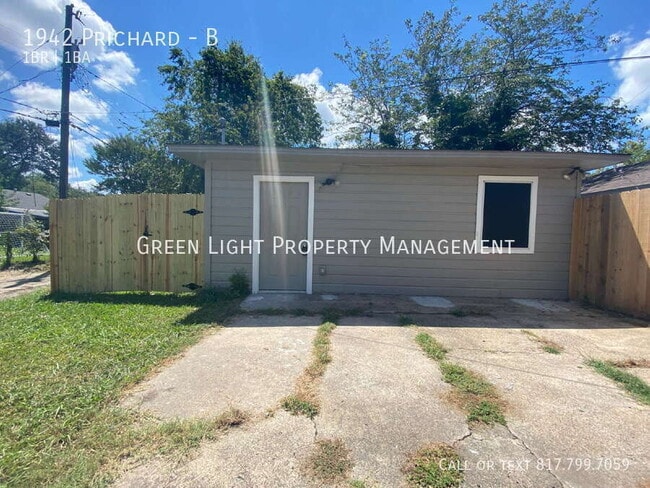 Photo - 1942 Prichard-B