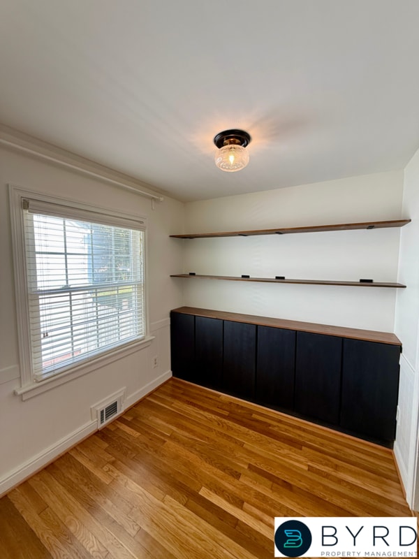 Photo - 4704 Cutshaw Ave