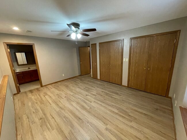 Photo - 205 Ruth Ave