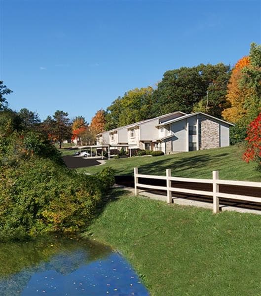 Muirwood Terraces and Apartments For Rent in Farmington Hills, MI