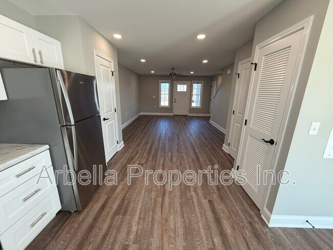 Photo - 127 Adams and Corby Rd Unit Apt 23