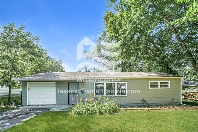 Building Photo - 7501 E 108th St