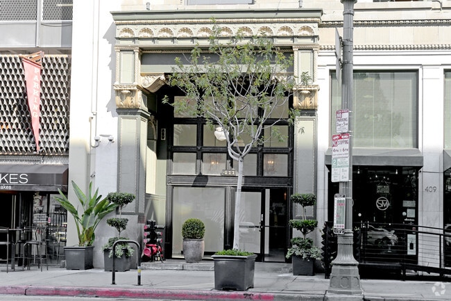 Hellman Lofts