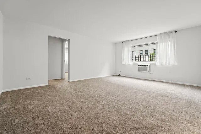Photo - 320 N Austin Blvd Unit 320 North Austin #5