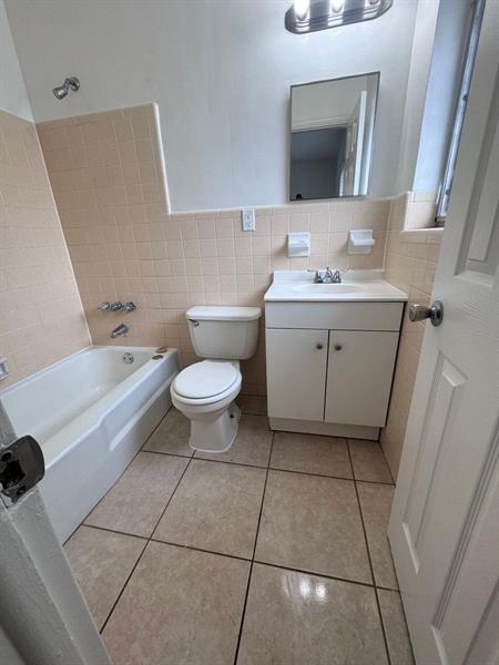 Photo - 3871 SW 12th Pl Unit 1