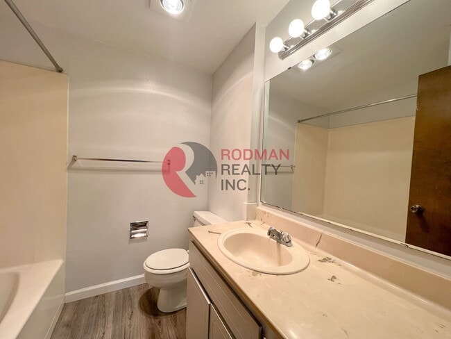 Photo - 1148 10th Avenue