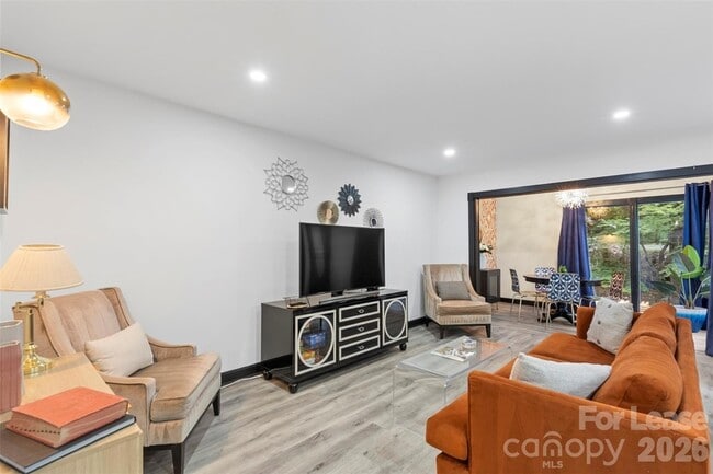 Photo - 25033 Molokai Dr