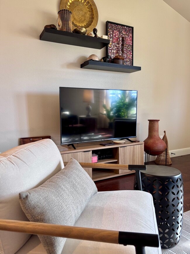 Photo - 2610 S Jackson Ave