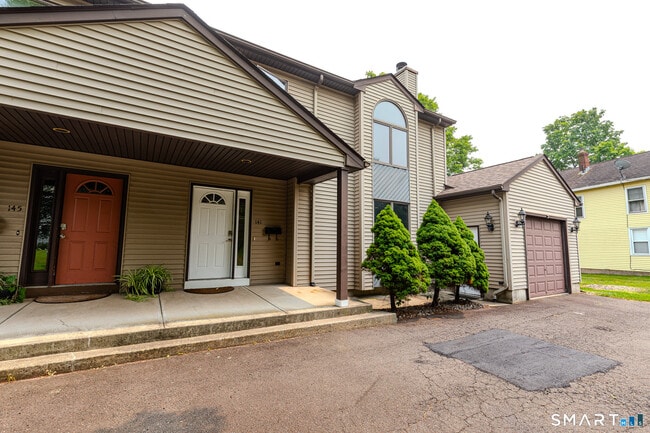 Photo - 141 Union St