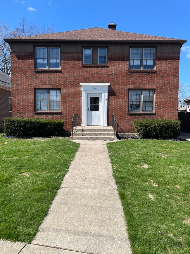 Building Photo - 214 Delaware Rd Unit upper