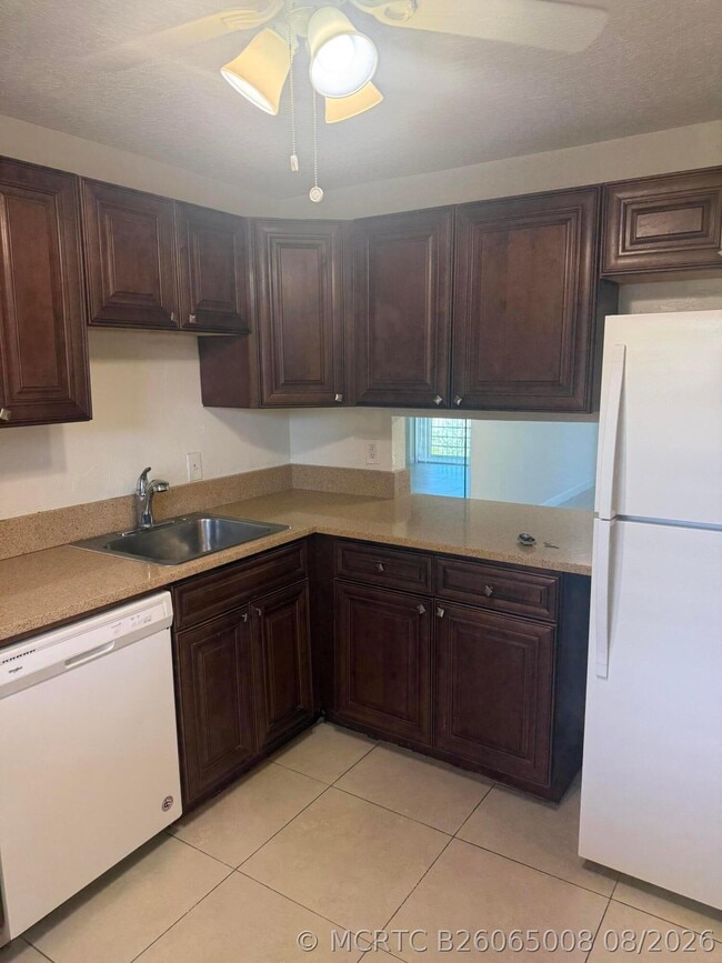 Photo - 5515 N Lakewood Cir Unit 124
