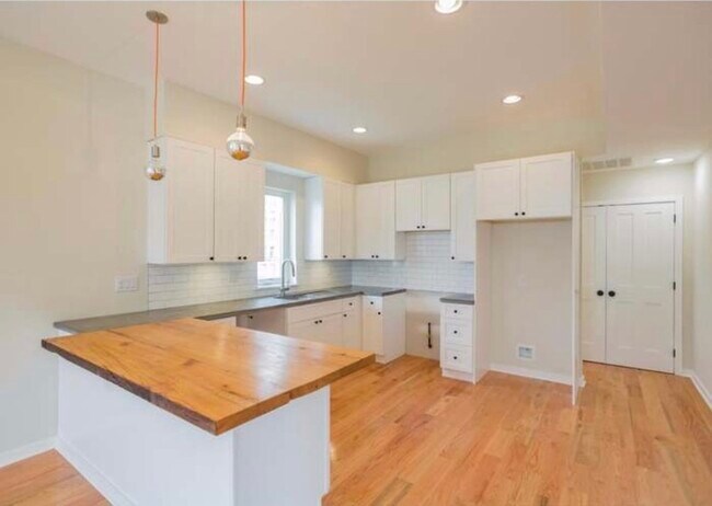 Photo - 1326 N 5th St