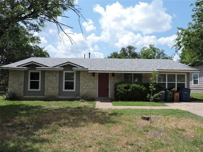 Building Photo - 6908 Rufus Dr