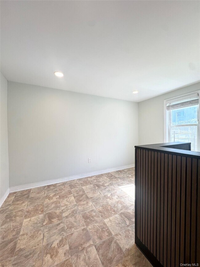 Photo - 249 N MacQuesten Pkwy Unit Floor #2