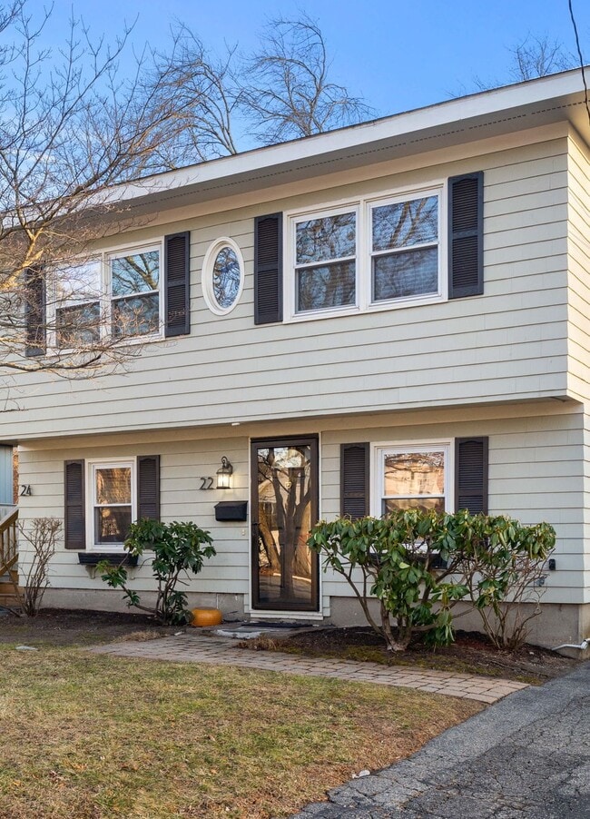 Building Photo - 22-24 Autran Ave North Andover Unit 22