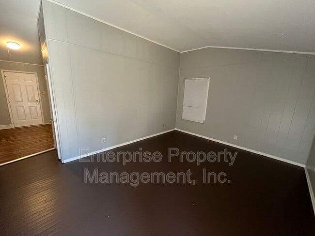 Photo - 2054 Pueblo Ave