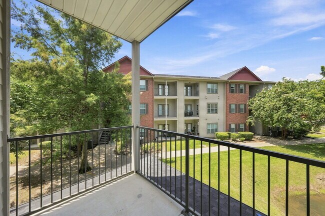 Elora Place