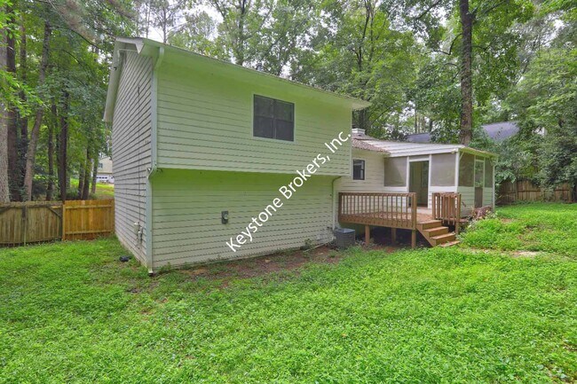 Photo - 66 Bakers Bridge Cir