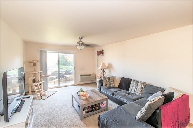 Photo - Chestnut Ridge Apartments