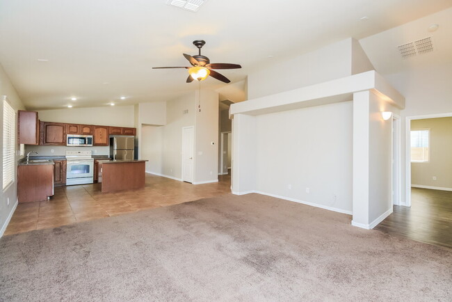 Photo - 2783 E Cowboy Cove Trail